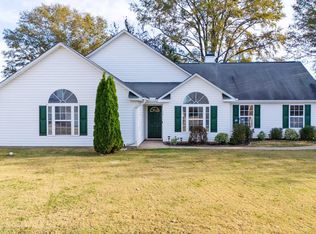 729 Onyx Cir, Boiling Springs, SC 29316