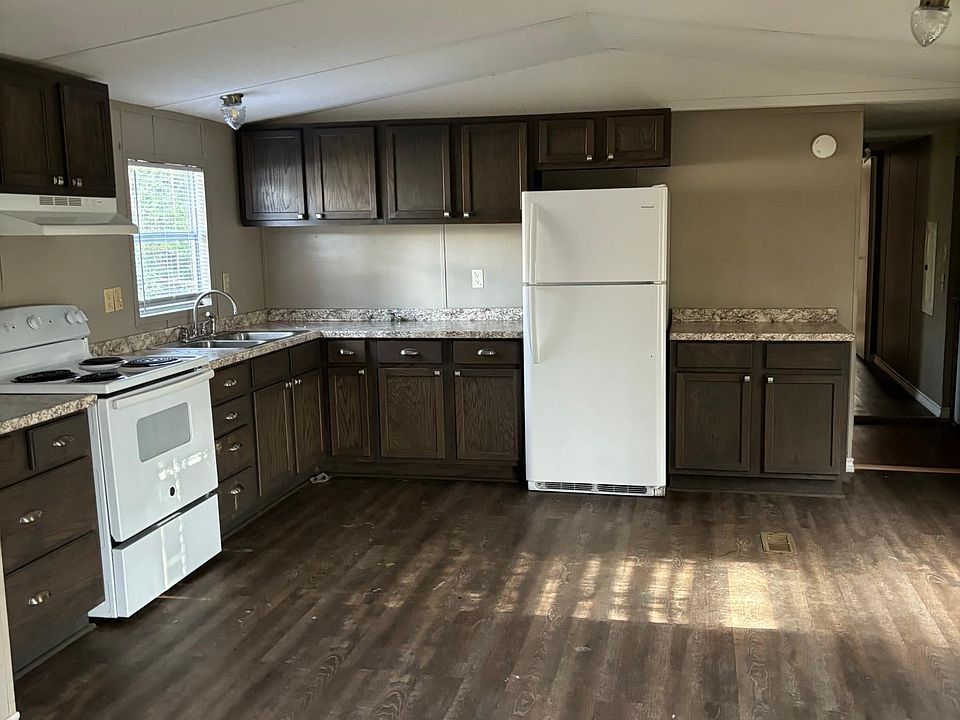 AZTEC MOBILE HOME PARK 3902 Bluff Rd Fort Madison IA Zillow