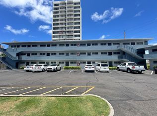 909 University Ave APT 112, Honolulu, HI 96826