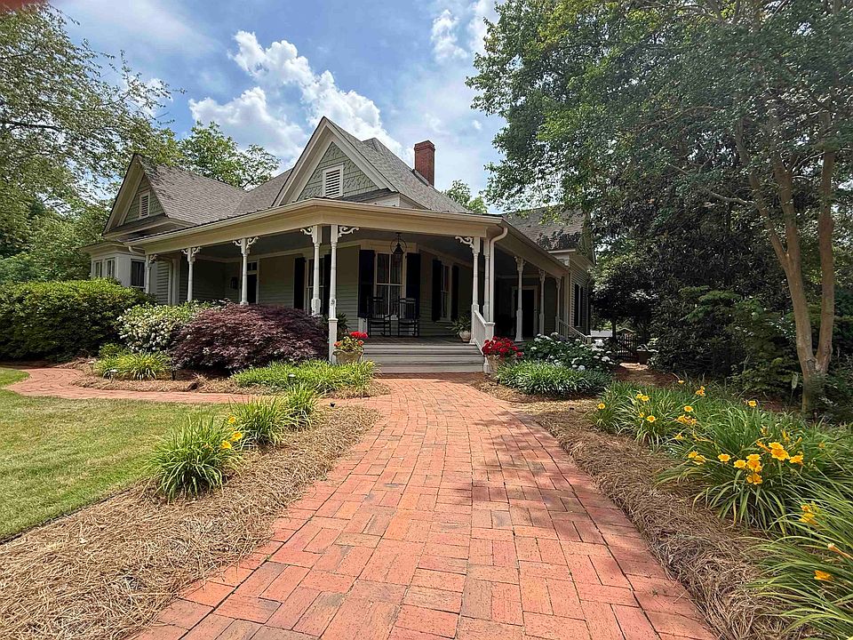 1st image of 358 Pine St