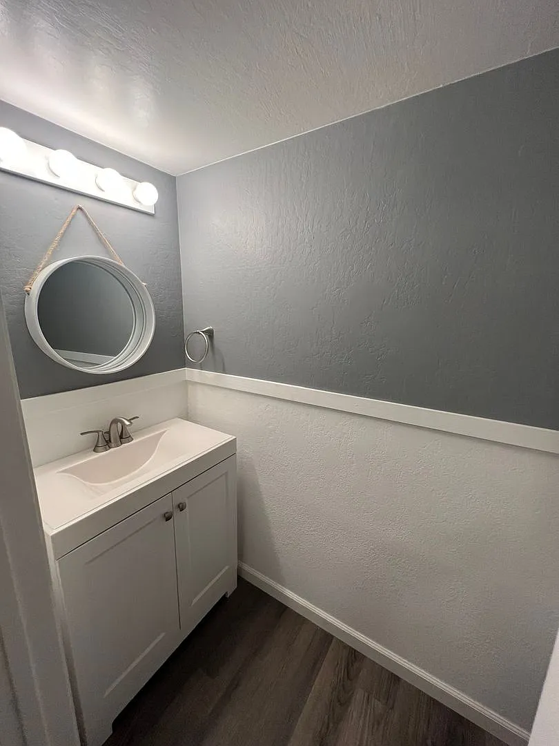 Beautifully remodeled 3 Bed/1.5 Bath Townhome in Antioch — Photo 4