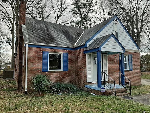 2nd image of 2708 Grant St