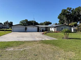 223 Cypress Point, Lorida, FL 33857