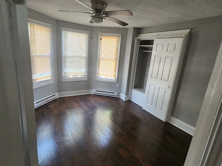 3441 Tampa St — Photo 7