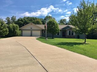 9100 Old Agency Rd, Agency, IA 52530