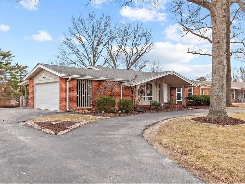 15216 Clayton Rd, Ballwin, MO 63011 Zillow