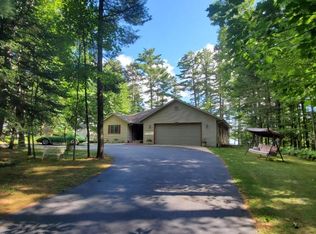10187 Lower Kaubashine Rd, Hazelhurst, WI 54531