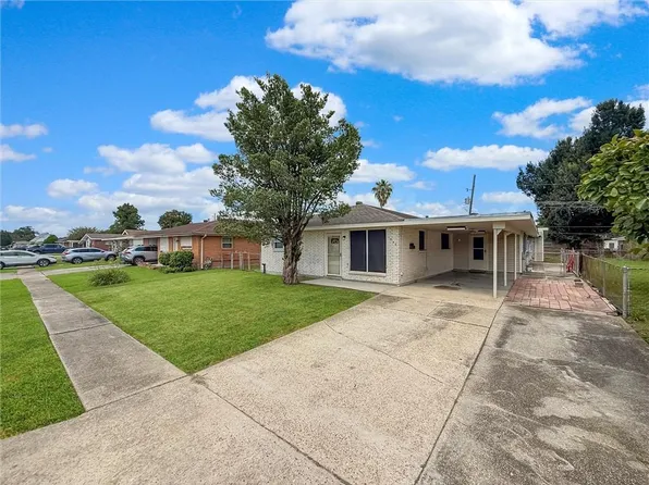 1349 Dogwood Dr, Harvey, LA 70058