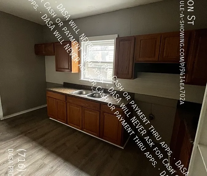 32 Stanton St — Photo 11