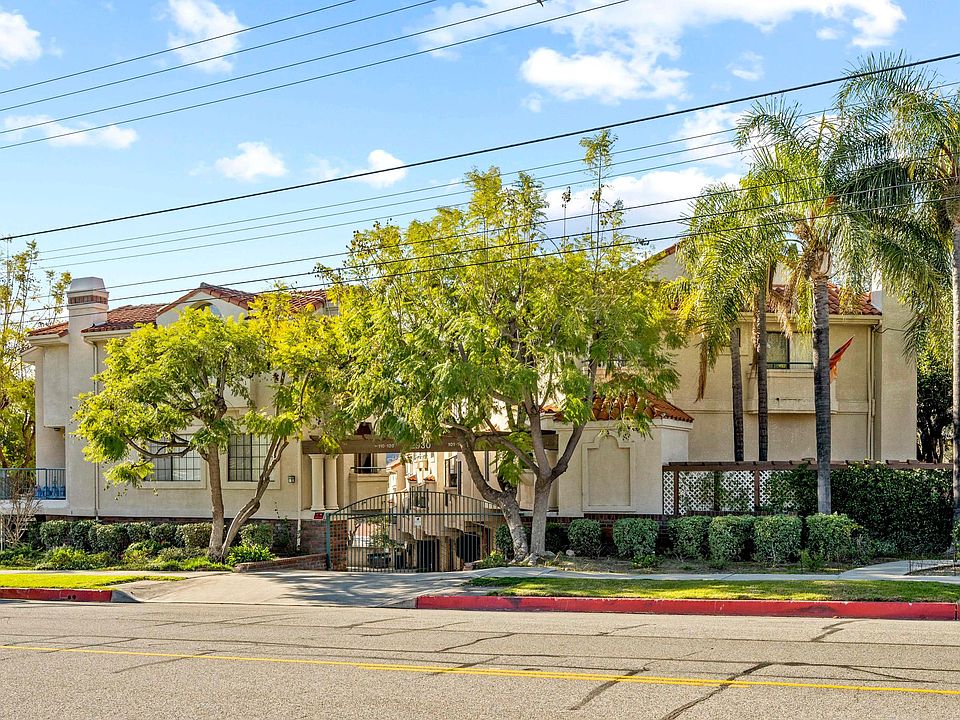 1st image of 2930 Montrose Ave APT 101