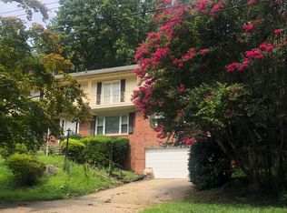 7613 Fontaine St, Potomac, MD 20854