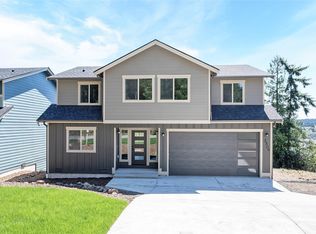 2504 W Echo Bay Dr, Bremerton, WA 98312