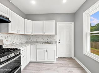 320 Rutherford Avenue, Trenton, NJ 08618