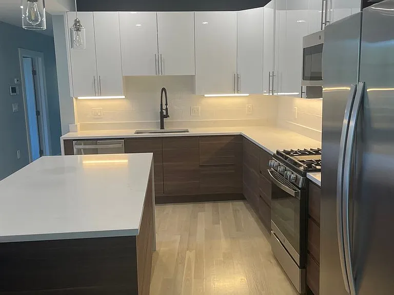 9 University Rd #1 — Photo 1