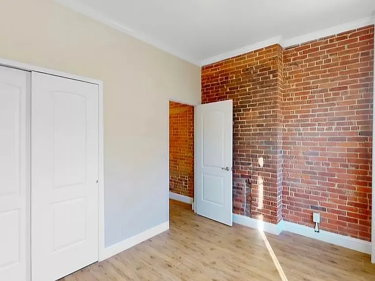 317 E 83rd St #5FE — Photo 3