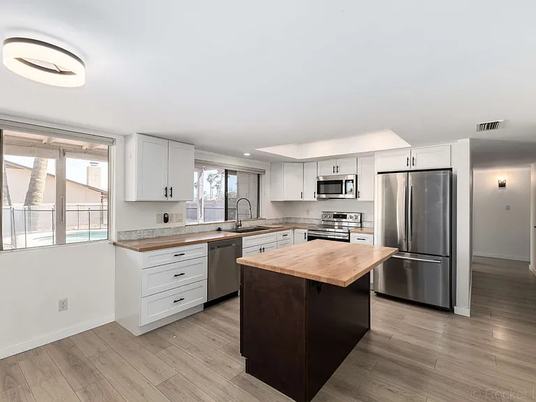 14053 N Hampstead Dr — Photo 50