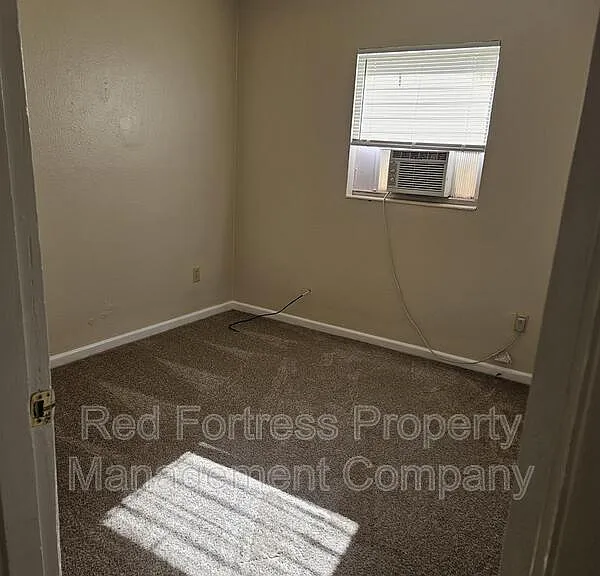 201 Alabama Rd S — Photo 5