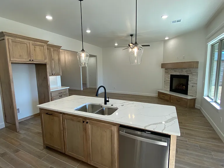 2836 Kingswood Dr — Photo 15
