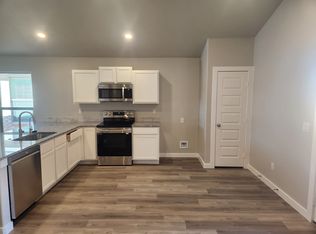 2324 136th St #1, Lubbock, TX 79423