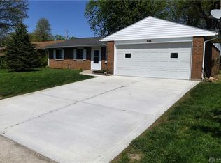 553 Colorado Dr, Xenia, OH 45385