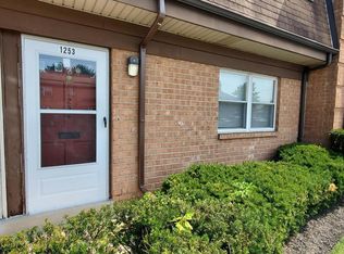 1253 Liberte Ct, Burlington, NJ 08016