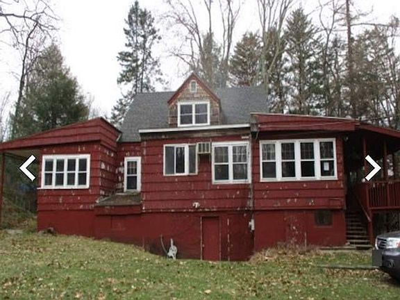 3rd image of 16 Hall Ave