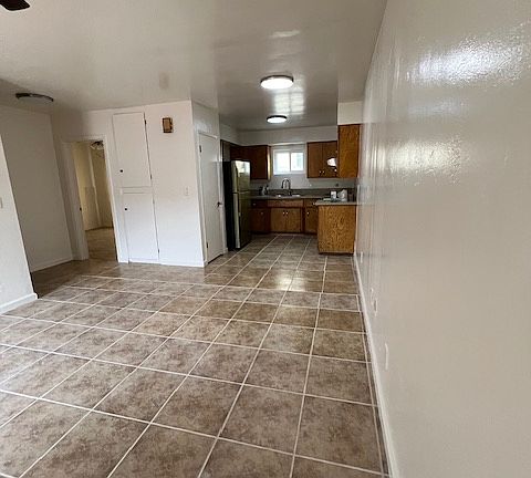 3rd image of 236 Del Mar Ave APT B