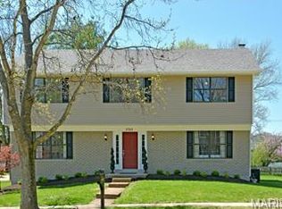 2783 Diamond Ridge Ln, Saint Louis, MO 63131