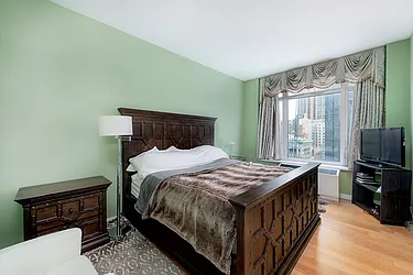 Rented by Level Group