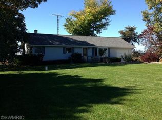 2580 N Osseo Rd, Hillsdale, MI 49242