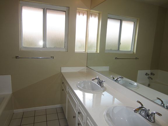 5th image of 3983 San Gabriel St