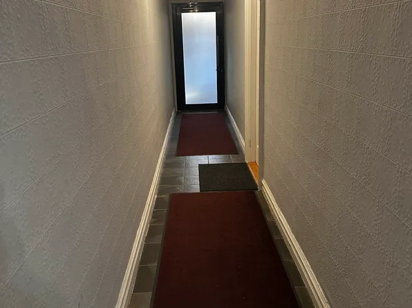 973 Montgomery Street image 7 of 16