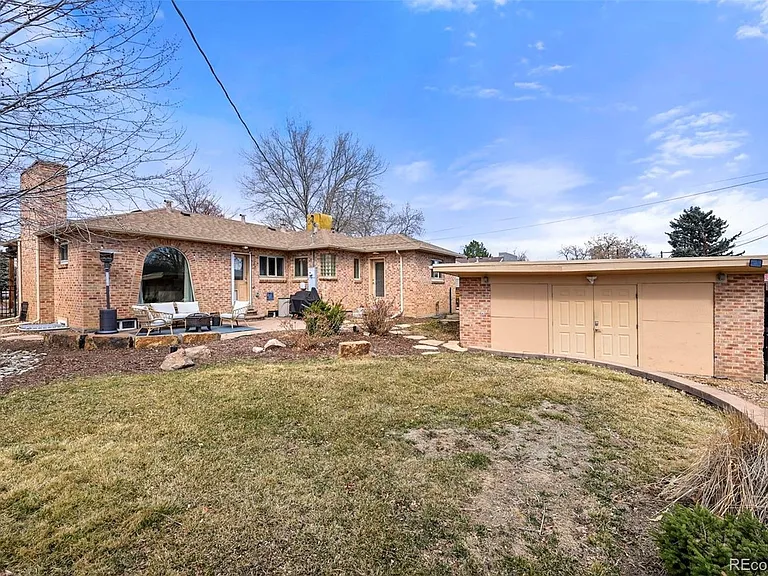 2576 Krameria St — Photo 19