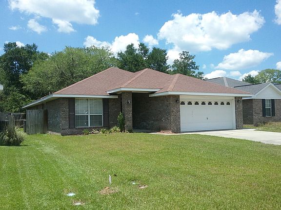 2nd image of 10457 Millbrook Dr