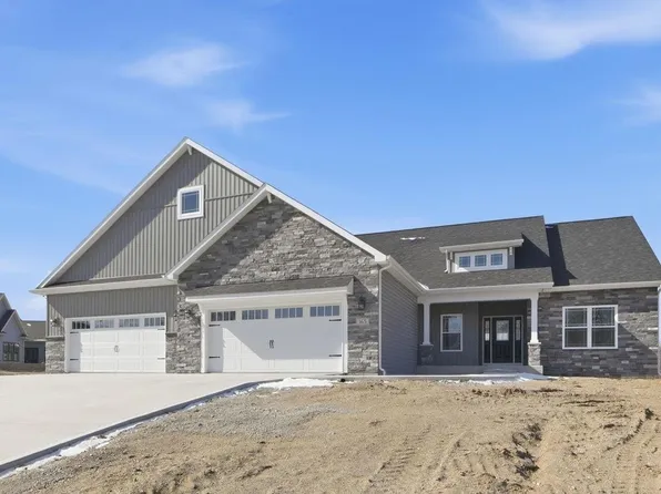 165 N Victoria Ln, Warsaw, IN 46582