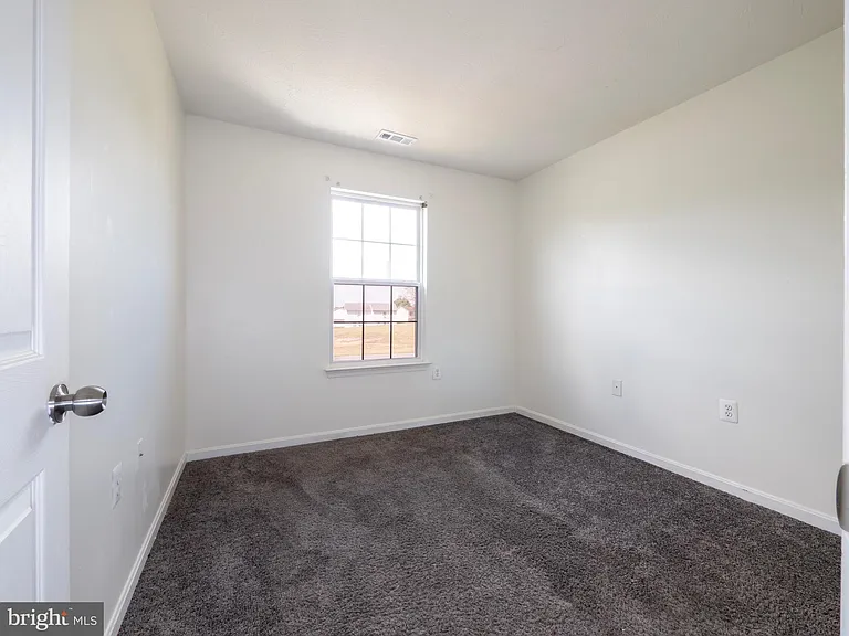 173 Equestrian Dr — Photo 17