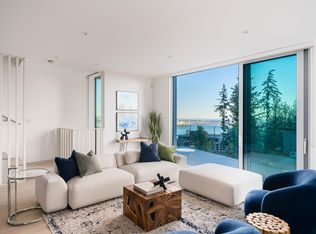 3317 Chippendale Rd, West Vancouver, BC V7S2N6