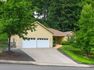 778 S 67th St, Springfield, OR 97478
