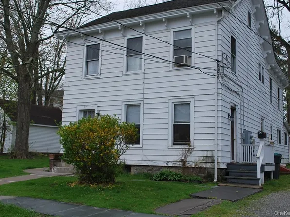 7 Orchard St #C, Warwick, NY 10990