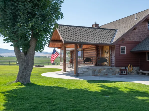 36670 Pinsoneault Rd, Saint Ignatius, MT 59865