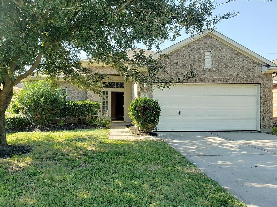 1st image of 7507 Bering Landing Dr