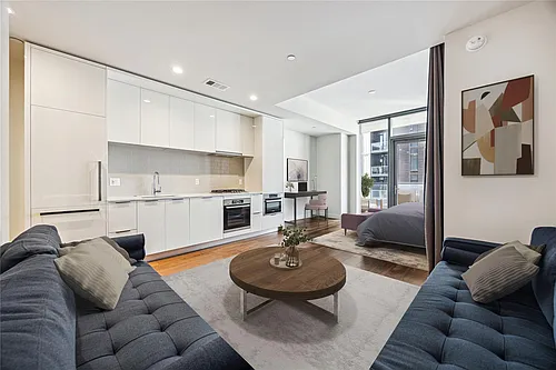 44 East Ave Photo 1