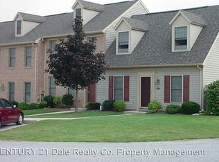 122 Pointe Ridge Dr, York, PA 17402