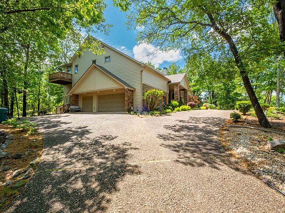 5th image of 13505 Saddle Hill Dr