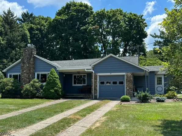 95 Main St, Bloomsbury Boro, NJ 08804