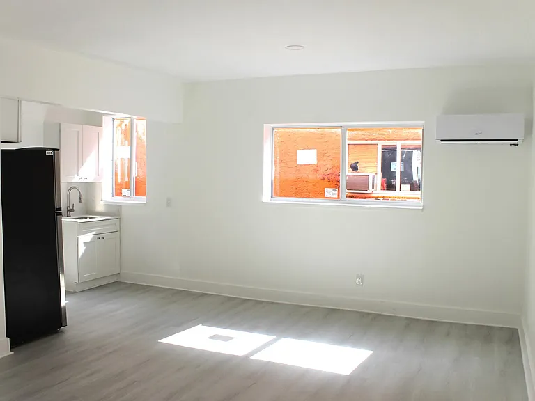 The Andes Apartments — Photo 108