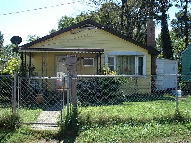 1st image of 2306 Oakland Pl