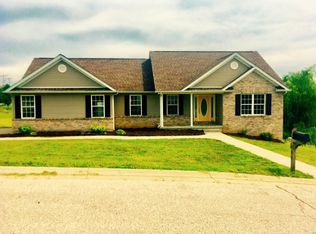 202 Quail Ridge Ct, Union, MO 63084