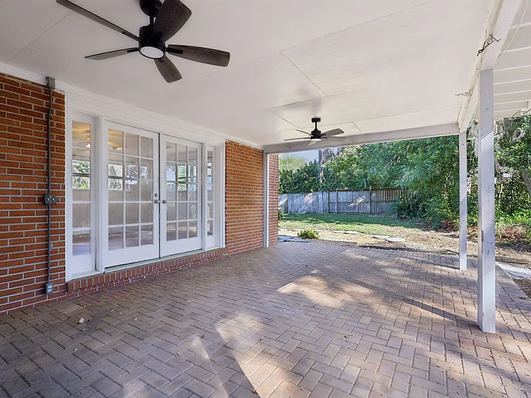 1367 Riverbirch Ln — Photo 15