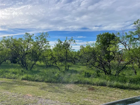 17 Cumberland Trl, Bridgeport, TX 76426